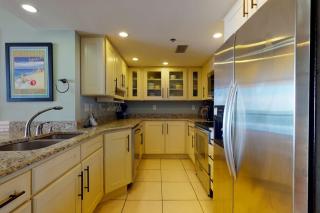 Sea Colony Ocean 6th floor condo with sauna tennis court & elevator - 3