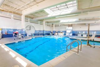 Sea Colony 8th Floor Condo with Private beach Gym & balcony with ocean view - 4