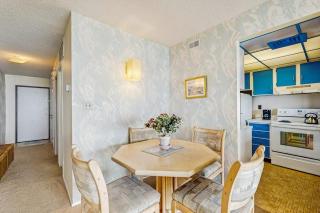Sea Colony 7th floor condo with elevator shared sauna balcony & ocean view - 5