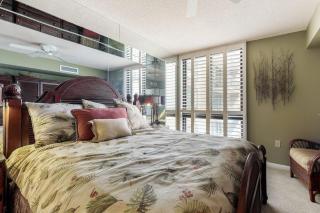 Sea Colony oceanfront 4th floor condo with elevator - 1