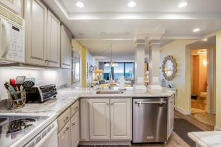 Sea Colony Ocean 6th floor condo with pool gym & free WiFi - 1