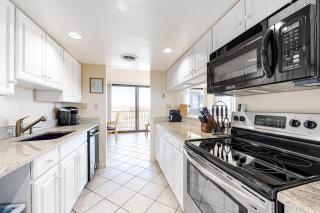 Sea Colony Ocean 5th floor condo with tennis court & pool - 2
