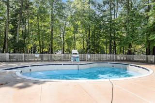Sea Colony Ocean 1st floor condo with tennis court pool & basketball court - 7