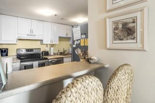 Sea Colony Ocean 1st floor condo with tennis court pool & basketball court - 2