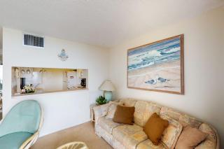 Sea Colony 2nd floor condo with free WiFi shared tennis court & sauna with an ocean view - 6