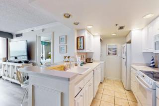 Sea Colony oceanfront condo with pools hot tub sauna balcony & pickleball - 3