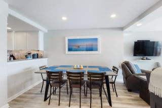 Sea Colony Ocean 7th floor condo with free WiFi tennis court & elevator - 4