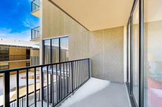 Sea Colony oceanfront 2nd floor condo with free WiFi shared sauna & pool - 9