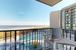 Sea Colony Ocean 3rd floor condo with tennis court elevator & balcony - 4