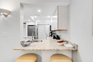 Sea Colony oceanfront 1st floor condo with shared basketball court sauna elevator - 3