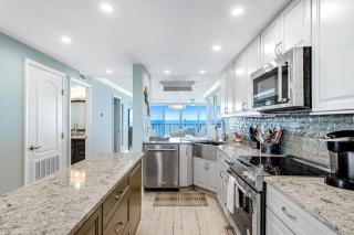 Sea Colony Ocean 7th Floor Condo with Shared Sauna Pool & Gym - 1