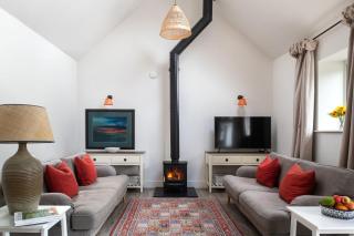 Bix Cottage - 2