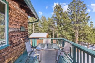 The Woodland Bear Cabin near National Forest - 7