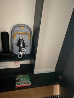 New studio apartment - minutes walk to Cathedral - 8