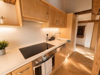 Historic penthouse loft with fortress view - 6