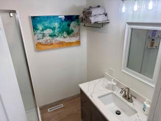 Bosco Bluff Cottage - 1