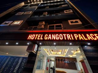 Sitara Premium Gangotri Palace near Lakshman Jhula, Tapovan - 1