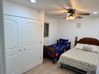 Bosco Bluff Cottage - 5