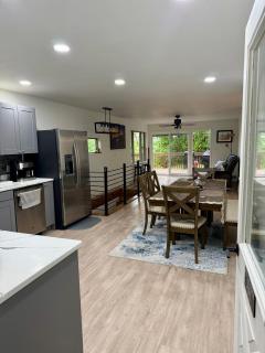 Bosco Bluff Cottage - 6