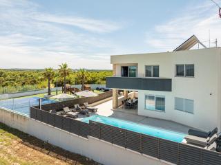Villa Amfora with heated pool, wellness and tennis - 4