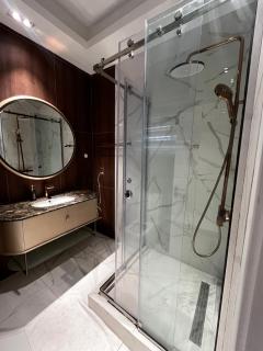 Macdonald Residence - 4