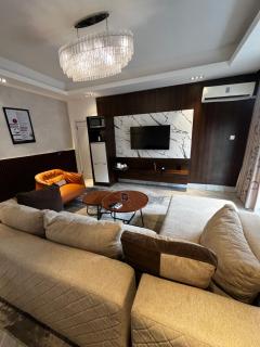 Macdonald Residence - 8