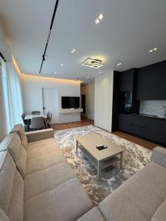 Skyline Penthouse 1 - 8