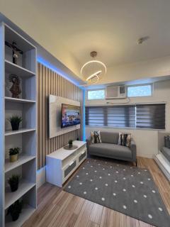 1428 Cozy Studio Hideaway - 2