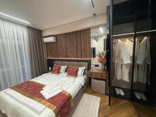 Luxury Ultra Central Apartment - 6