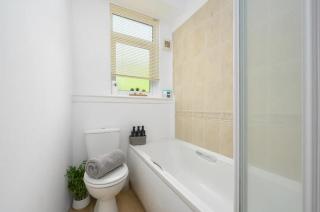 Aberdour Cosy Coastal Flat - 3