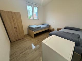 Monteuren Zimmer Bett Vermietung - 1