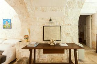 Trullo With Pool In The Woods Of Valle D'itria - 4