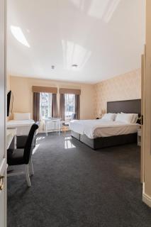 The Bannville Hotel - 7