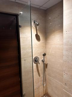 DXB Homes - Luxury Studio Apartment - 9