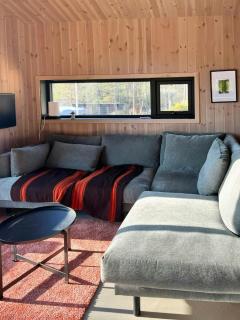 Moderne Hytte Høyt Over Storelva Ved Eikefjord - 3