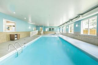 Holiday Inn Express & Suites-Regina-South by IHG - 8