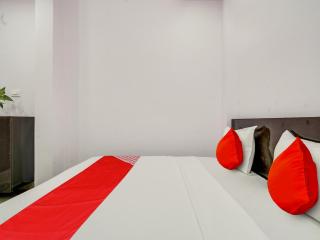 Hotel O by OYO Stay Happy - 2