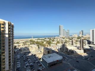 Modern 1BR Apartment with Hall 814 AOT-2 - 3