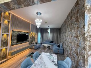 Modern 1BR Apartment with Hall 814 AOT-2 - 2