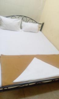 Hotel Central Inn - Bombay - 0