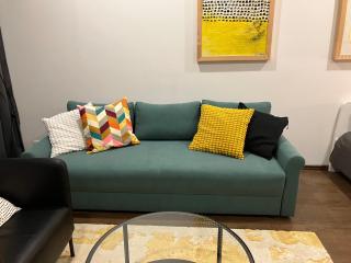 Top location City center large 75 m2 apartment with private garage parking - 3