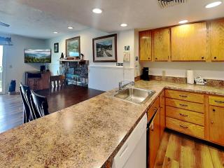 Deer Ridge Mountain Resort E208 - 3