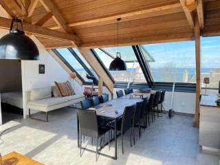 Stunning seaside view appartment with pool - 0