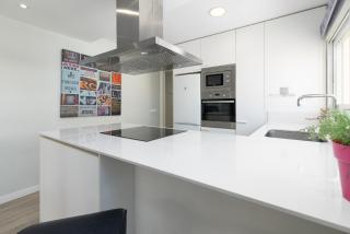 ApartUP Central Market Corner - 5