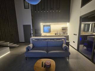 Geula Luxury Apartment - 1