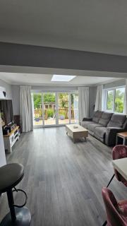 4 Bedroom House - Brixham - 6