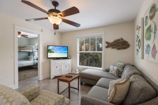 Beach Isle - Holmes Beach - 9