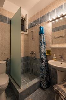 Marea Blue Seaview Apartments of Santa Barbara - 9