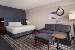 Courtyard by Marriott Boston Brookline - Newly Renovated - 6