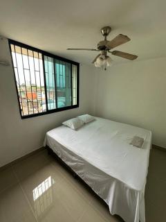 Cuartos amoblados cerca del 99 chanis - 9